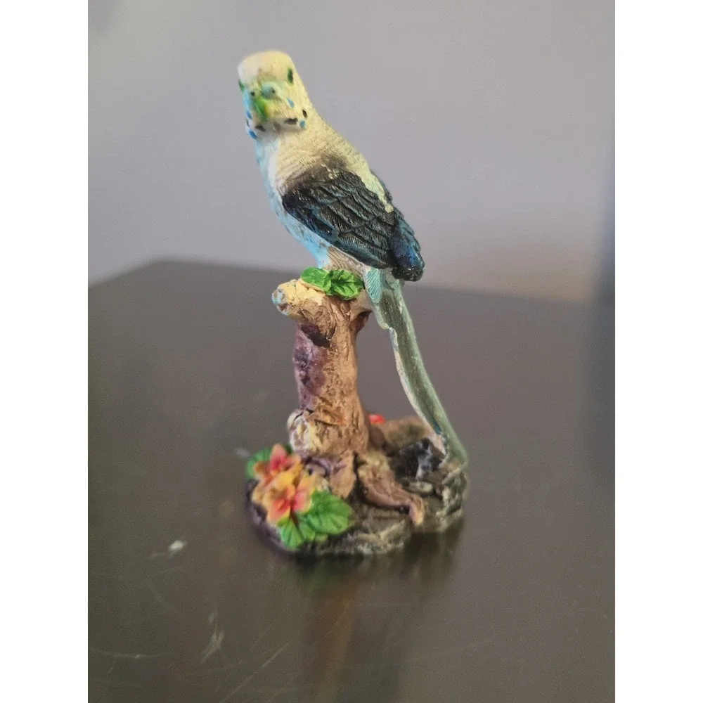 Blue parakeet‎ Bird Figure on Branch